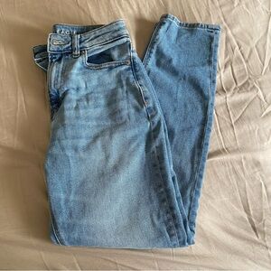 American Eagle Mom Jean